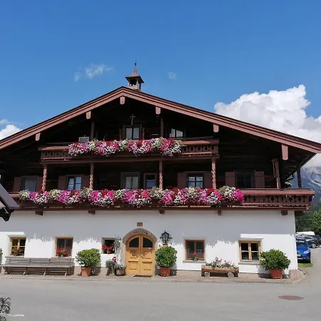 Ferienwohnung Unterlettlhof Saalfelden Exterior foto