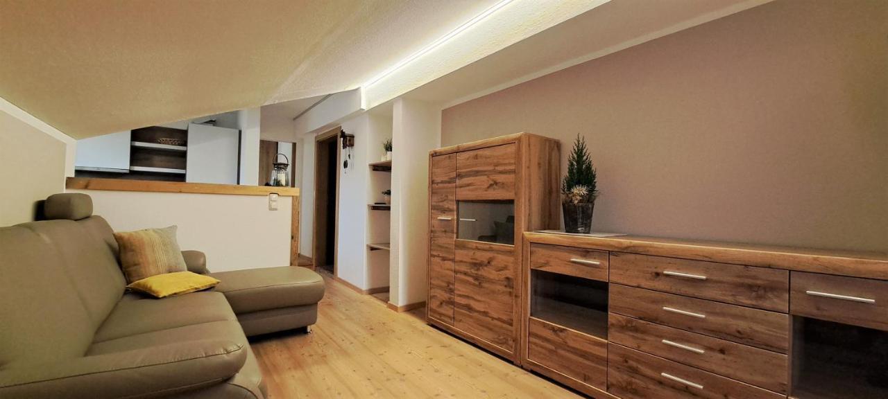 Unterlettlhof Apartment *